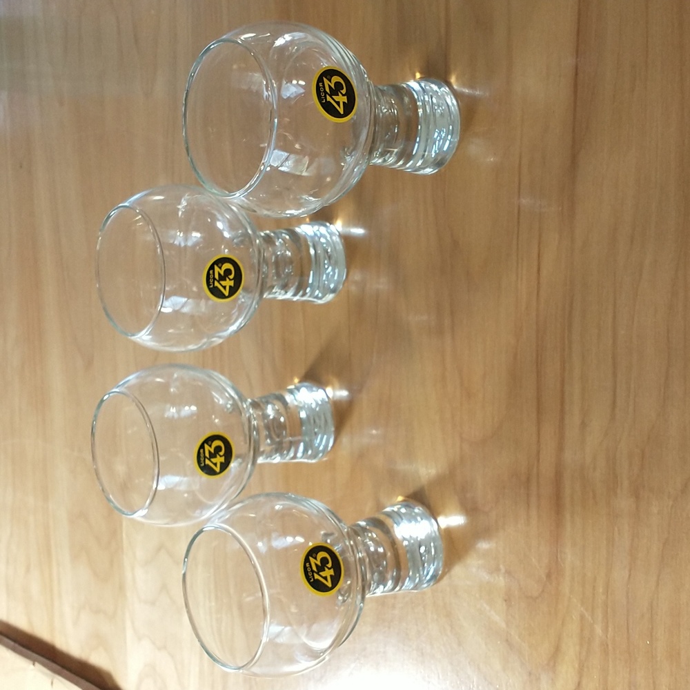 Licor 43 glasses